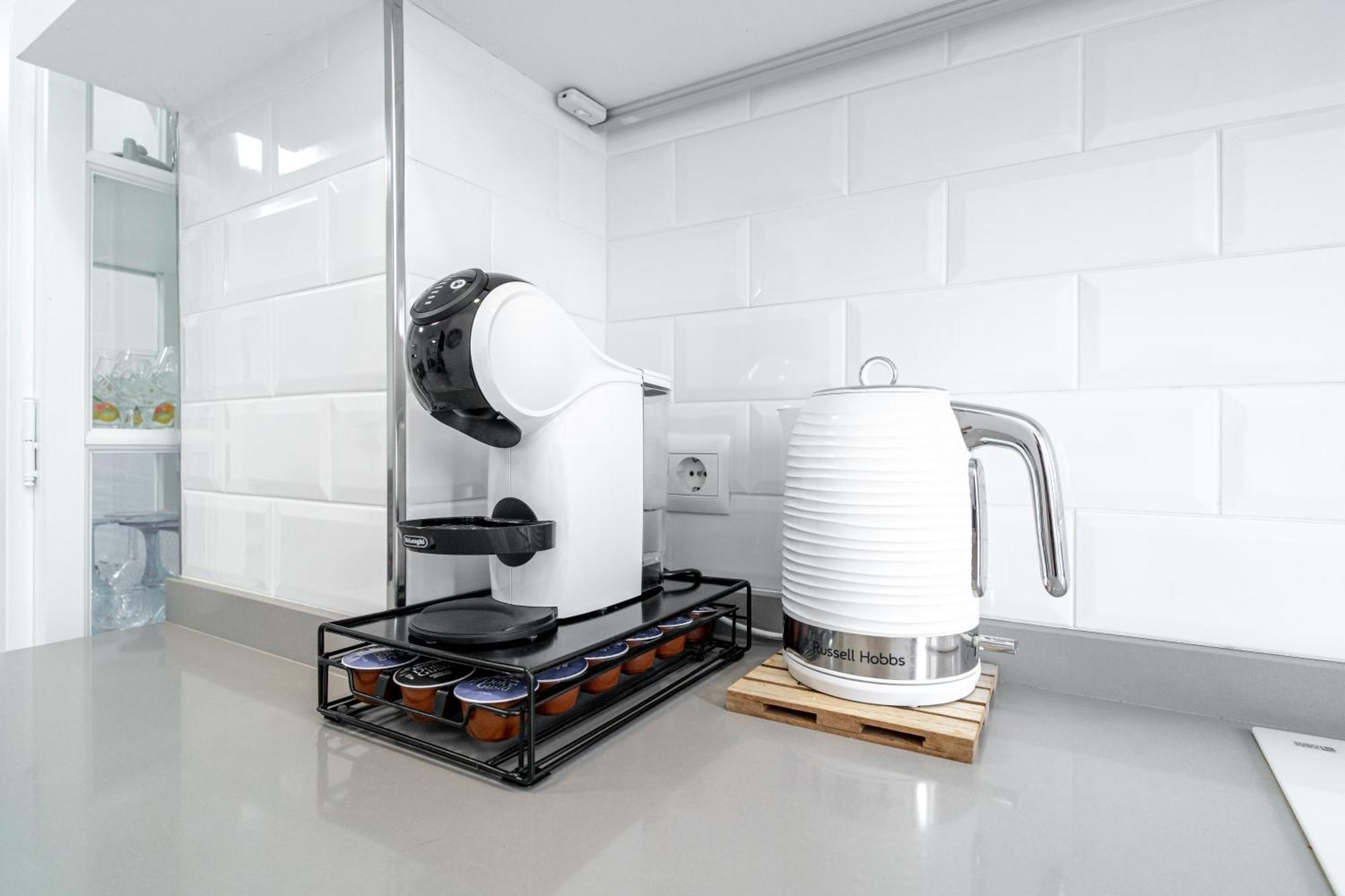 Blue Horizon Luxury Apartment نيرخا المظهر الخارجي الصورة