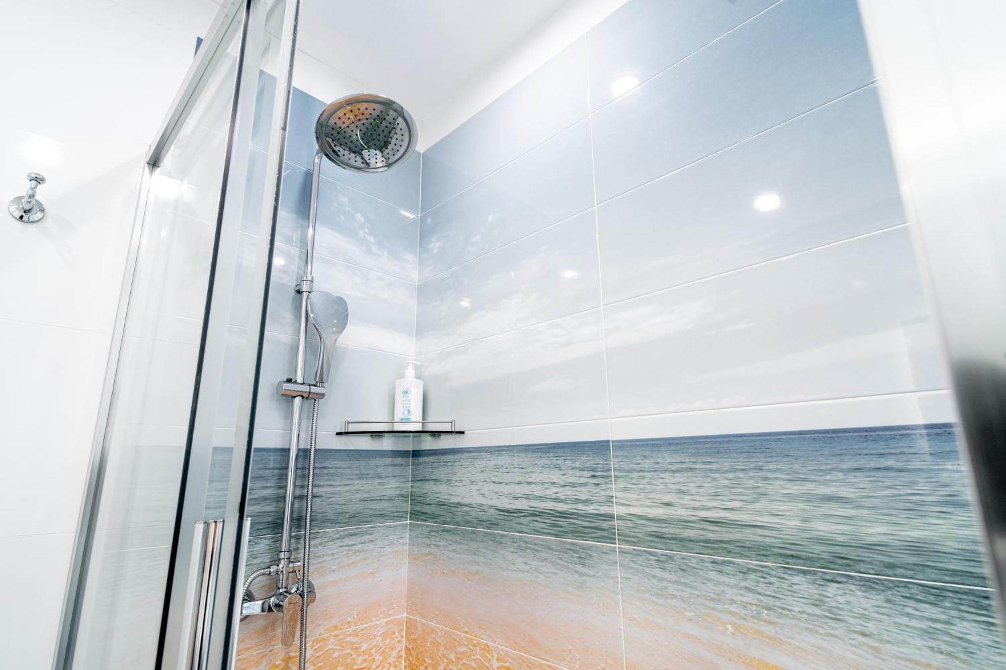 Blue Horizon Luxury Apartment نيرخا المظهر الخارجي الصورة