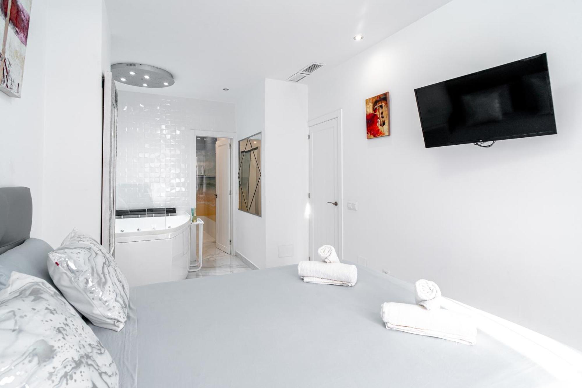 Blue Horizon Luxury Apartment نيرخا المظهر الخارجي الصورة